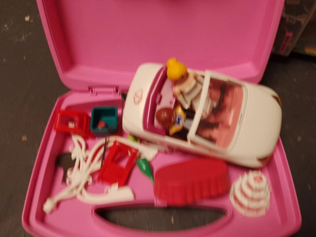 Playmobil City Life Couple De Maries Et Voiture 