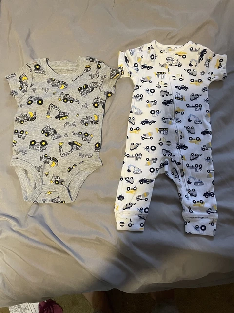 Lot of 2 Carter Baby Boy Clothes 3 Months One Piece & Sleeper, Shipping Included