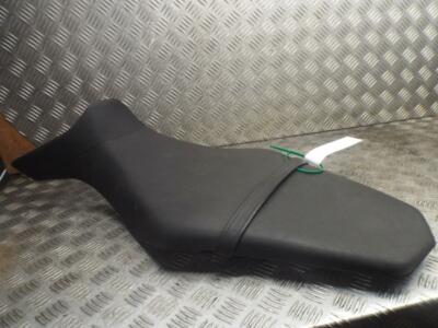 mt09 seat