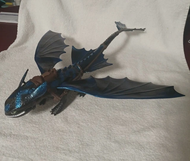 Spin Master How To Train Your Dragon Flying Toothless vrogue.co