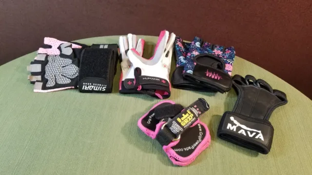 Women's Fitness Workout Gloves and Grip Power Pads