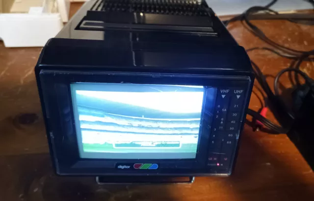 Retro Digitor Tandy 5"Portable CRT Television 12V with AV in UHF-VHF  TV working