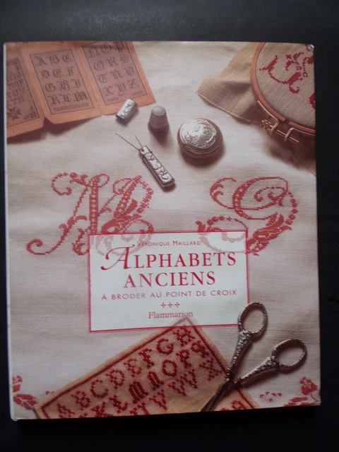 11 Fils à Broder Métallisés - 8m Par Bobine - Pour Point De Croix Et Broderie