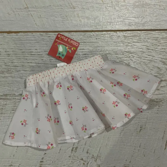 Ollie’s Place Baby girls 000 0-3 months skirt  White pink flowers BNWT