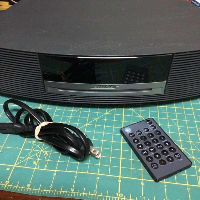 BOSE WAVE MUSIC System CD Player AM/FM Radio w Remote Working!!! 145.
