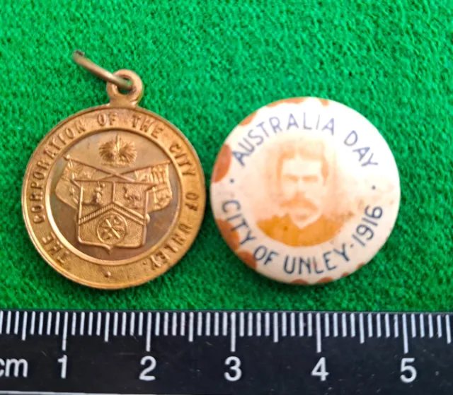 Unley City, South Aust. 1916 badge & 1921 medallion.