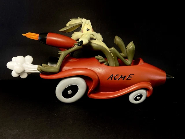 Figurine Coyote à Moto – Démons Et Merveilles – Résine – Roadrunner Bipbip