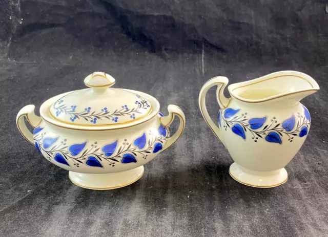 Royal Doulton COVENTRY NAVY BLUE Creamer and Sugar Bowl Set VERY GOOD CONDITION