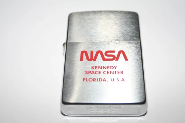 ZIPPO ORIGINAL NASA Zippo Lighter Kennedy Space Center Florida Usa