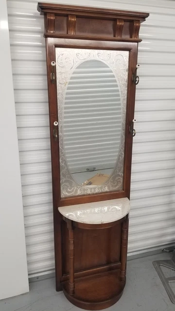 Vintage Pulaski entry hall tree Solid Wood with marble top