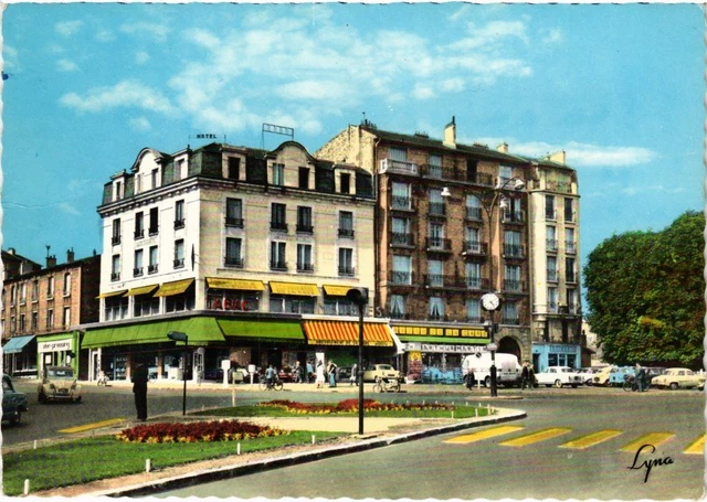 CPM Argenteuil Place de la Gare FRANCE (1332355)