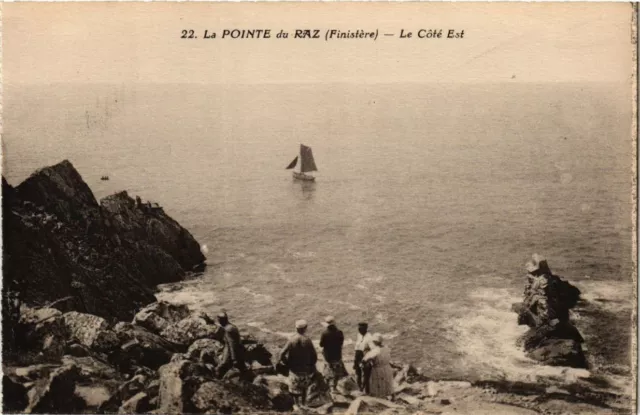 CPA La Pointe du RAZ - Le Cote Est (252800)