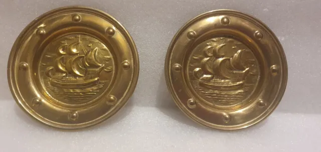 Vintage Brass Pair Of Plaque Plate Wall Charger Nautical Galleon Ships Bar, Home
