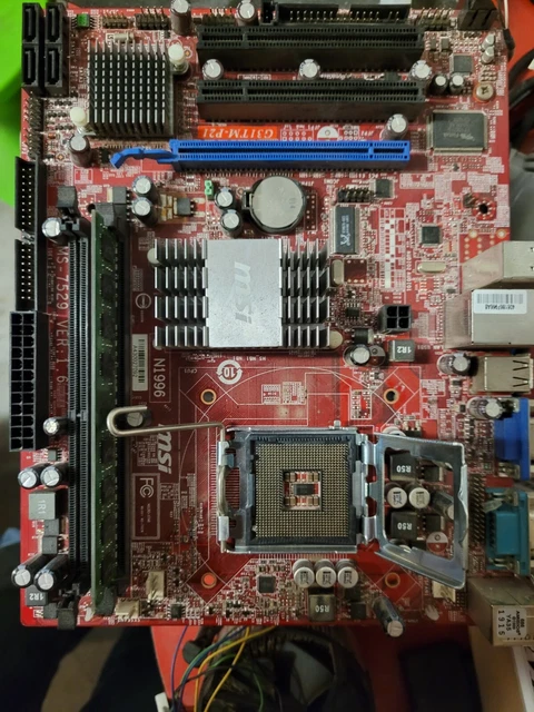 Lot Carte Mère MSI MS-7529 VER:1.6 + Processeur I5 6500 + Ventirad + RAM