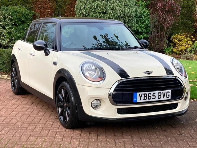 2015 MINI HATCHBACK 1.5 Cooper D 5dr Auto HATCHBACK Diesel Automatic