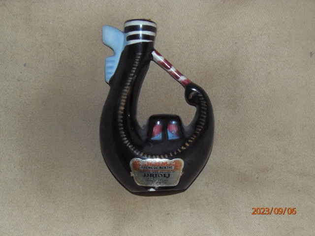 Vintage Exclusive Drioli Gondola figurine bottle, 1960s, with original cork.