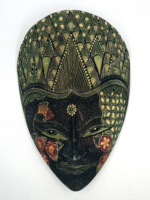 Batik Wood Mask Green Indonesia Hand Carved Painted Wall Art 11” Mother Earth