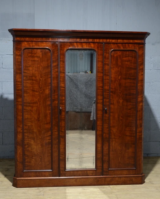 Antique Victorian Mahogany Triple Wardrobe Compactum