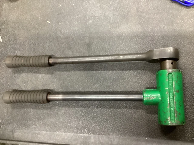 Greenlee #1804 Conduit Ratchet Knockout Punch Puller