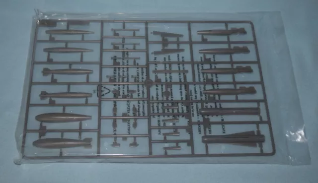 Trumpeter A-4M Sky Hawk 02268 ⭐Parts⭐ Sprue H-Agm-65+Mk82+M117 1/32