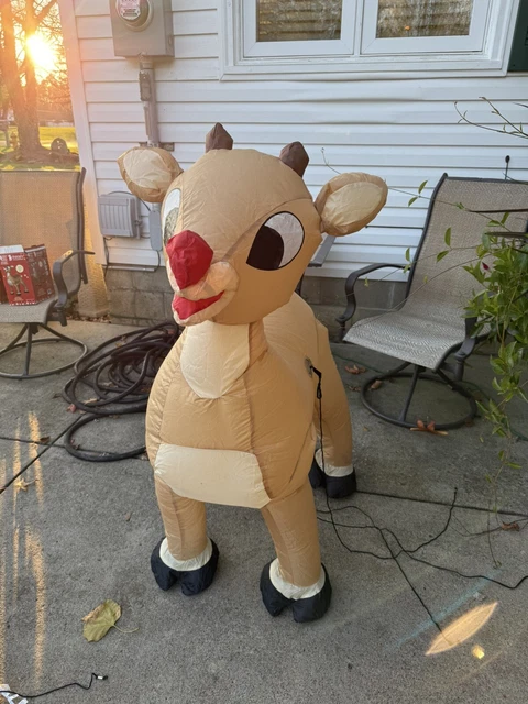 Prototype Rudolph Inflatable VINTAGE GEMMY AIRBLOWN Rudolph The Red Nosed Reindeer 4ft Inflatable £ ...