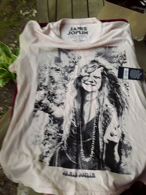 Lucky Brand Janis Joplin Shirt Womens Small Pink Short Sleeve Tee NWT Lucky Brand Janis Joplin Shirt Womens Small Pink Short Sleeve Tee NWT
