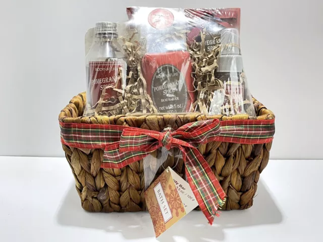 Juego de baño BODYNATURé Aspen Lodge caja de regalo arreglo granada especias festivo