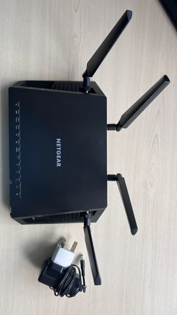 NETGEAR Nighthawk X4S router wireless 2600 Mb/s 4 porte 1000 Mbps - ‎R7800-100PES