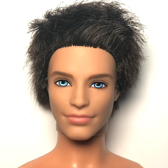 Poupée Ken Fashionista Tenue de Sport Mattel : King Jouet, Barbie et