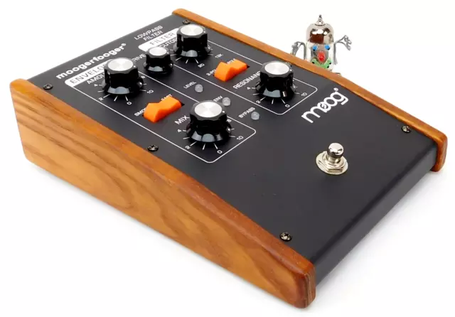 Moog Moogerfooger MF-101 Low Pass Filter Synthesizer +Neuwertig+ 1,5J Garantie