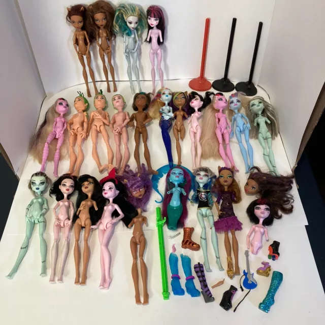 HUGE Flawed 25 Monster High Doll Lot Nude OOAK Project Replacements Accessories