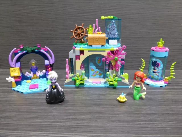 Lego Disney Livre D'histoire : La Petite Sirène - 43213