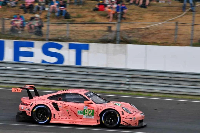 PORSCHE 911 RSR no92 Pink Pig 24 Hours of Le Mans 2018 Motorsport ...