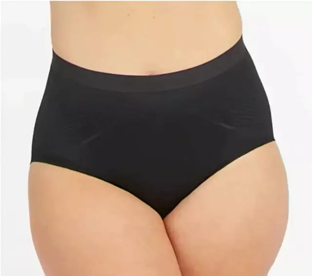 Spanx Trust Your Thinstincts 2.0 Brief Panty, Very Black X-Large A399796
