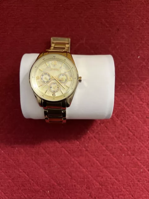 LADIES FOSSIL ANALOG Watch With Date And Leather Band JR 9760 29.00 PicClick