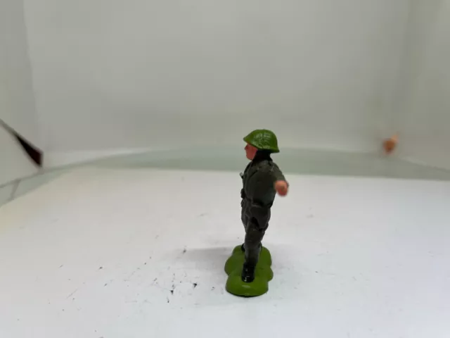 Britains Herald Range Khaki Infantry Soldier Holding Gun 2