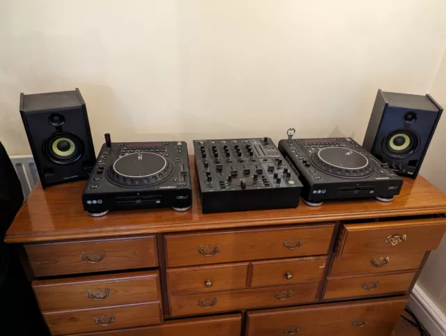 Reloop RMP-3 DJ CDJ/MP3/USB Decks With Behringer Mixer And Speakers DJ SETUP