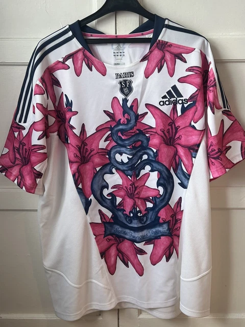 Maillot du Stade Français : l’histoire et l’évolution d’un symbole