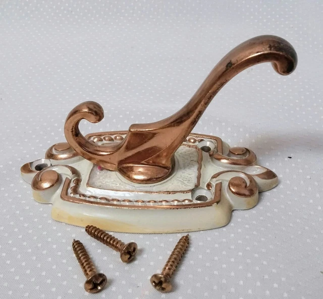 Vintage Amerock Decorative Gold Coat Hook*Bathroom Towel*Robe*Den