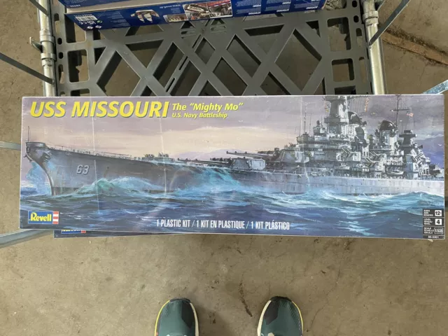 Revell 05092 - Schlachtschiff USS MISSOURI im Maßstab 1:535, Level 4