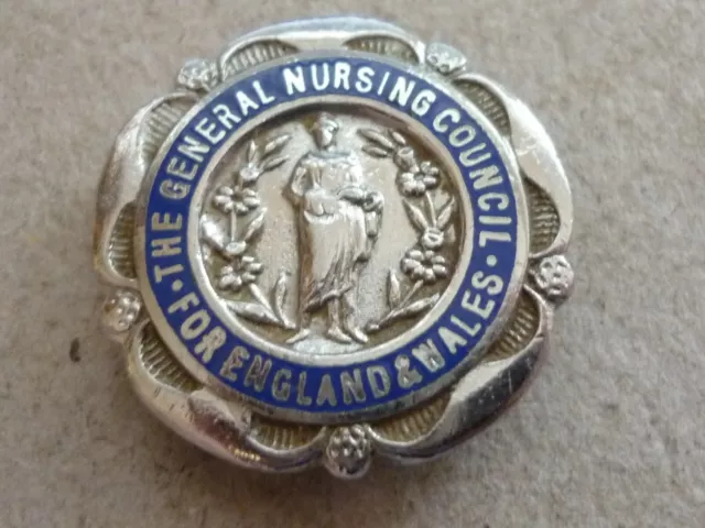 Vintage Enamel Badge General Nursing Council England & Wales S.r.n. Badge 1948