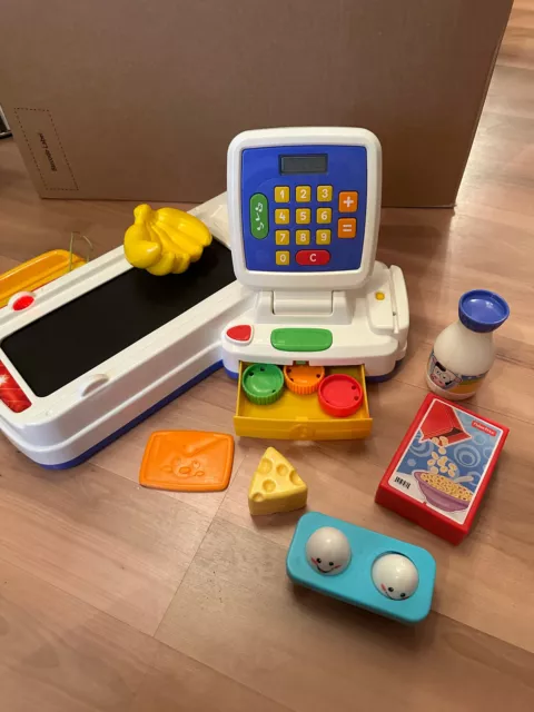 Fisher Price Kasse Servin Surprise Cash Register USA