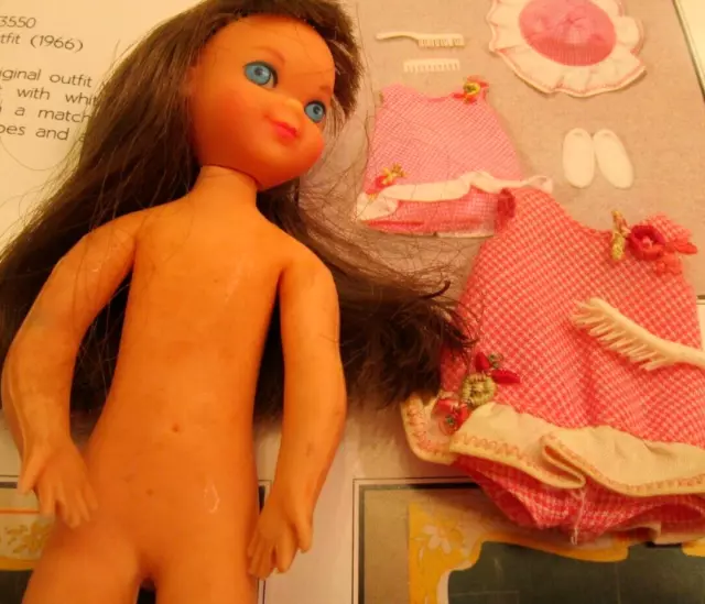 Vintage Barbie 1966 TUTTI DOLL Brunette  6":  Dress and brush