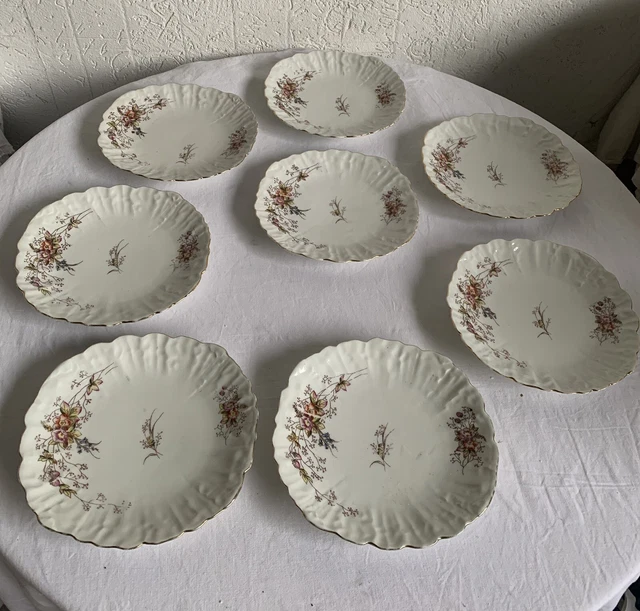 Assiette Ancienne Porcelaine Allemagne – 24 Cm, Polylobée, Décor Fleurs Et Monogramme Doré