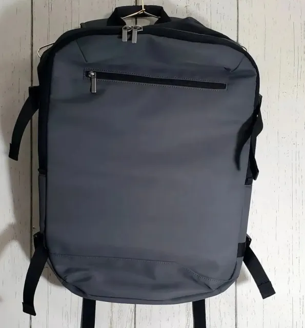 35L Travel Backpack Dark Ivy - Open Story™
