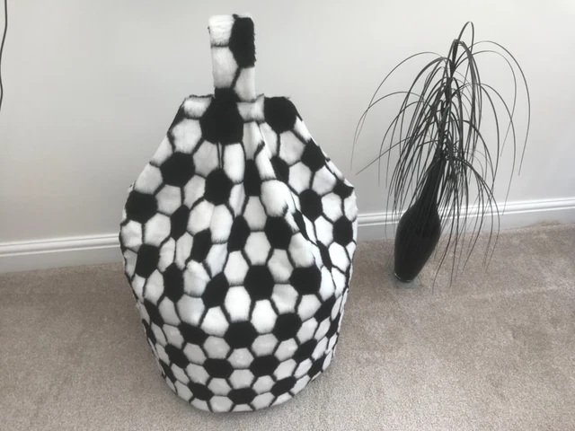 Borsa Riempita Bean B&W Calcio Pelliccia Finta 3 Piedi Cubi Beanie Bambini Junior