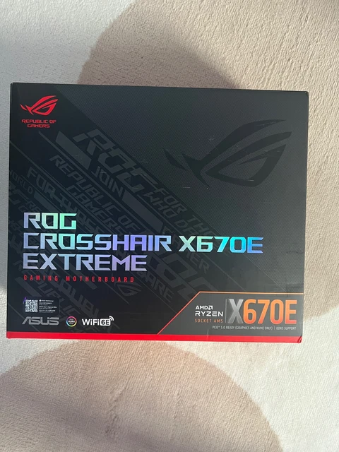 ASUS ROG CROSSHAIR X670E EXTREME Gaming Motherboard, AMD X670, AM5 ...