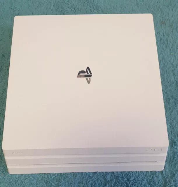 Sony PlayStation 4 Pro weiß 1TB Spielkonsole 7116B Firmware 9.60 Blitzversand