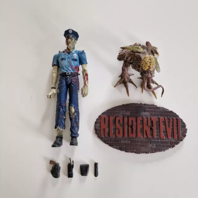 Palisades Resident Evil Series 2 Mr. X Figure Loose + Spare Hand