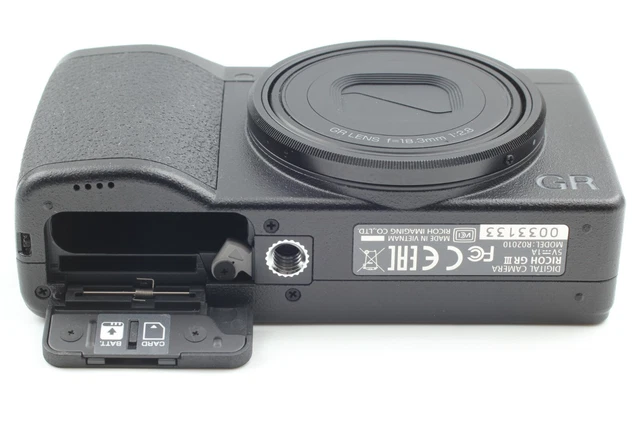 Ricoh GR III 24.2 MP Compact Digital Camera Black Box From Japan [Almost Unused] 13